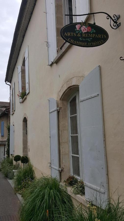 Chambres D'Hotes Art Et Remparts La Réole Kültér fotó